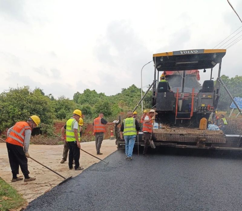 長(zhǎng)沙太空金路橋材料有限公司,雙鋼輪壓路機(jī),福格勒瀝青攤鋪機(jī),AC系列,AF系列,SBS系列